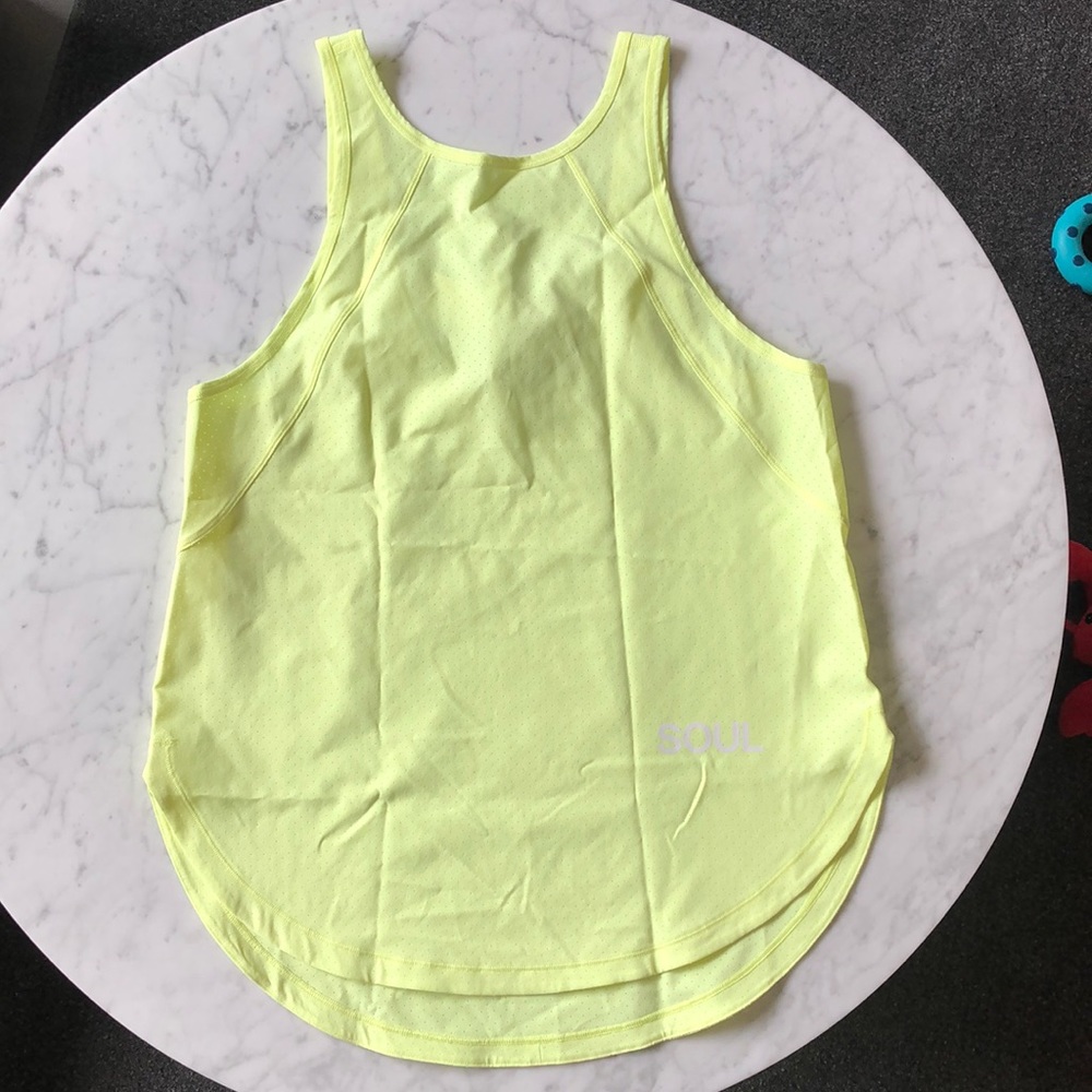 NWT lululemon X soul cycle close the distance tank color florid flash sz 4
